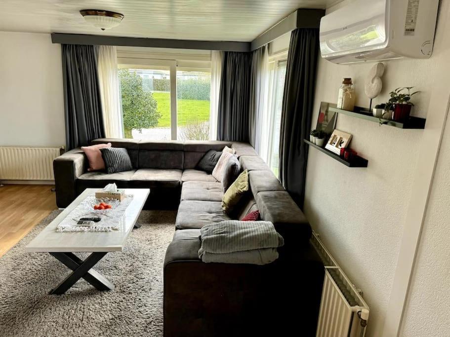 Luxe Chalet In Prachtig Natuurgebied Lith Exteriér fotografie