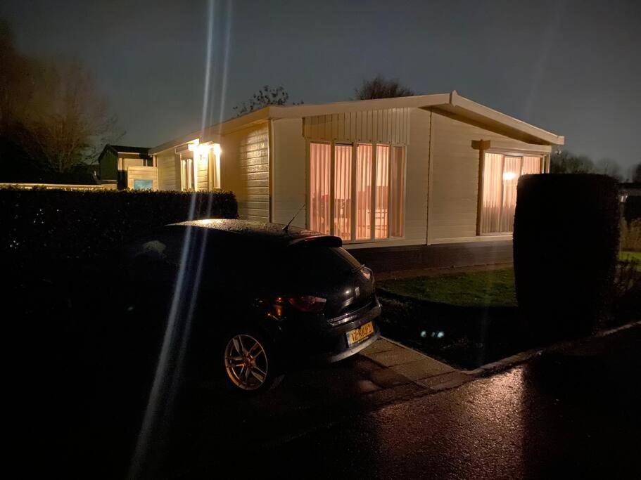 Luxe Chalet In Prachtig Natuurgebied Lith Exteriér fotografie
