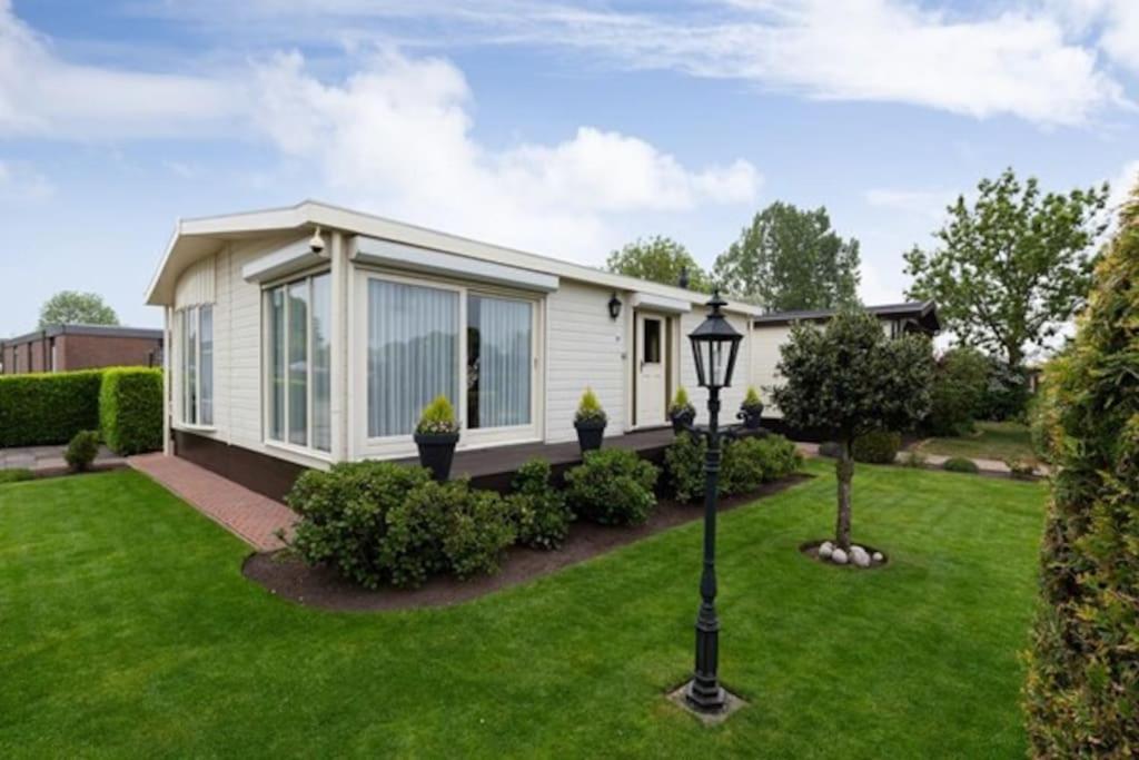 Luxe Chalet In Prachtig Natuurgebied Lith Exteriér fotografie